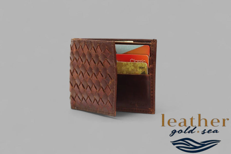Cowhide Leather Wallet – Brown & Durable