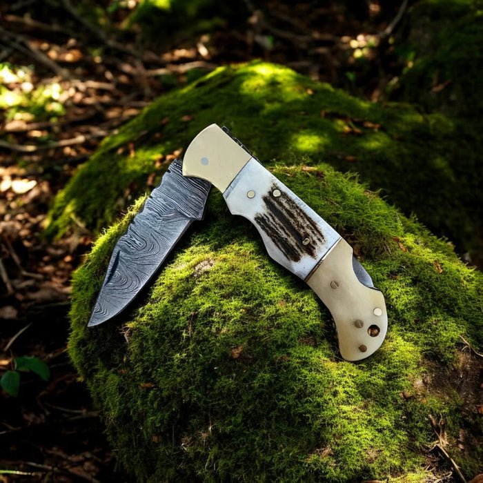 Custom Handmade Cowboy Pocket Knife – Damascus Steel, Stag Handle
