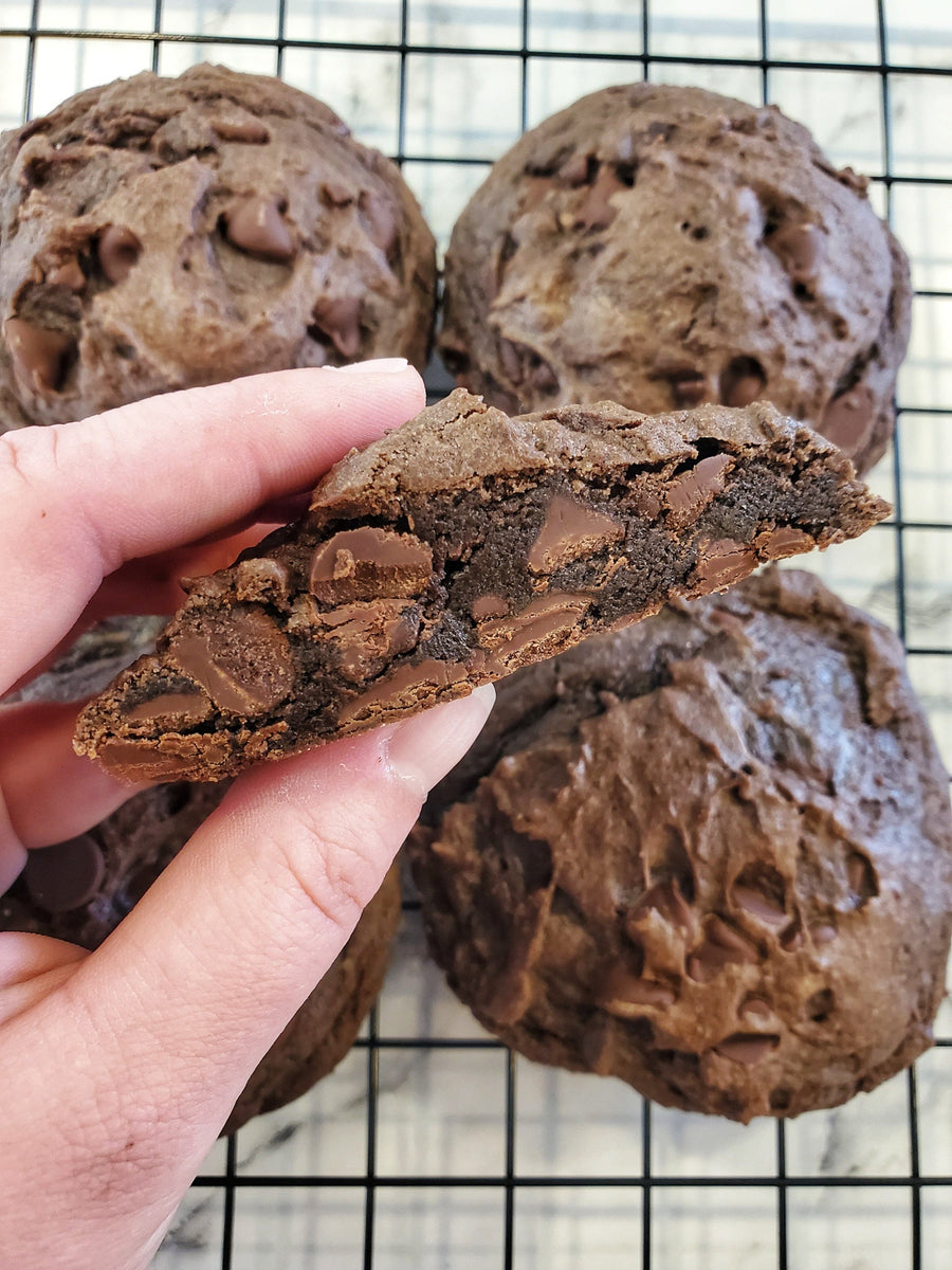 Death by Chocolate Cookie Dozen — bakery product image 4
