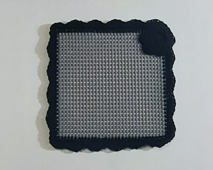 Grey & Black Magnetic Jar Gripper, flat textured panel with crocheted edge