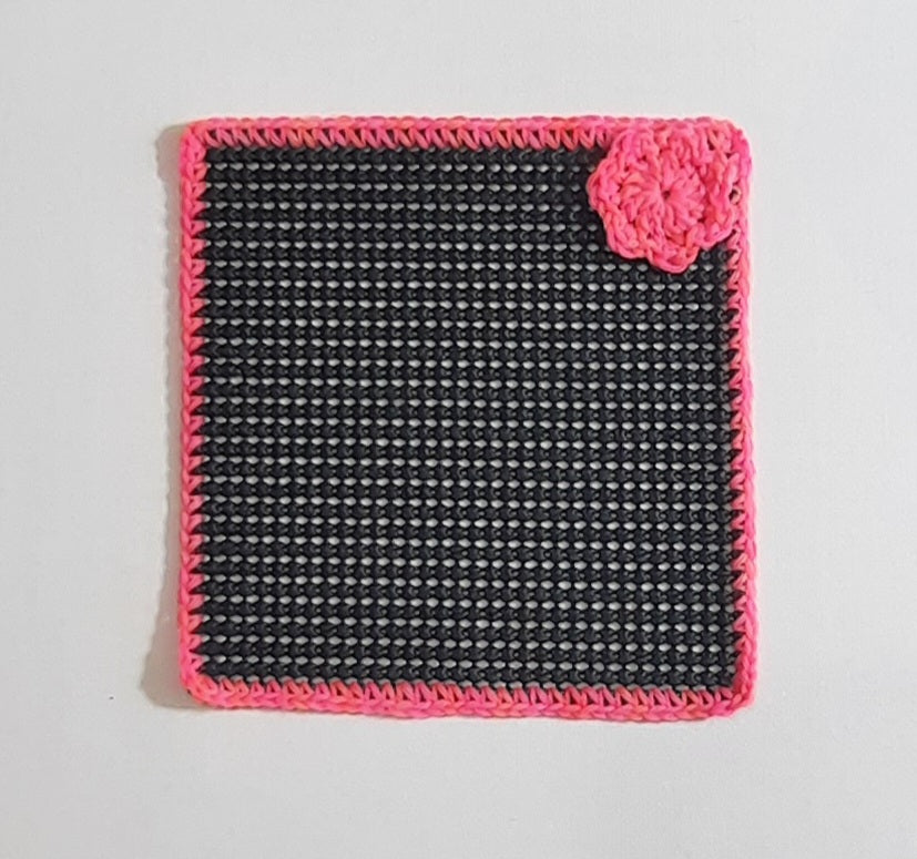 Black & Bright Pink Magnetic Jar Gripper, flat textured panel with crocheted edge