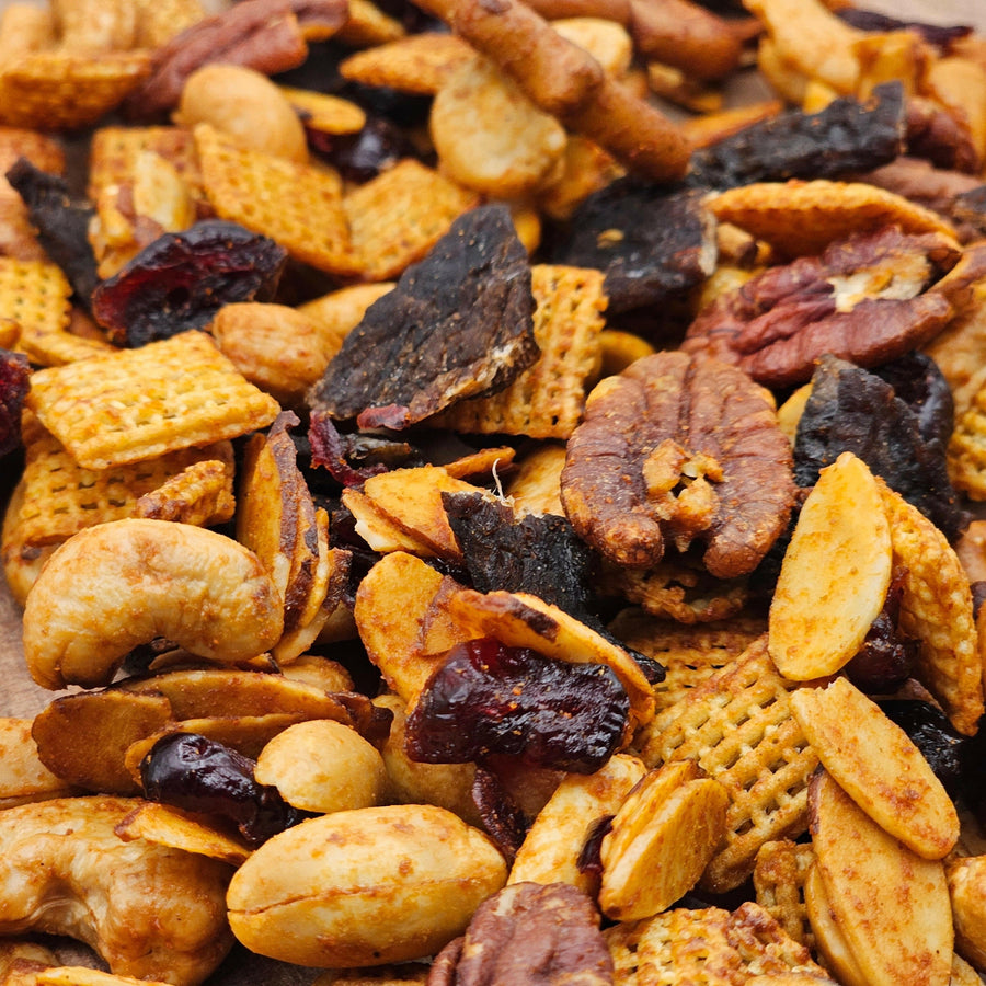 Sweet Hot & Spicy Premium Trail Mix – product photo 3