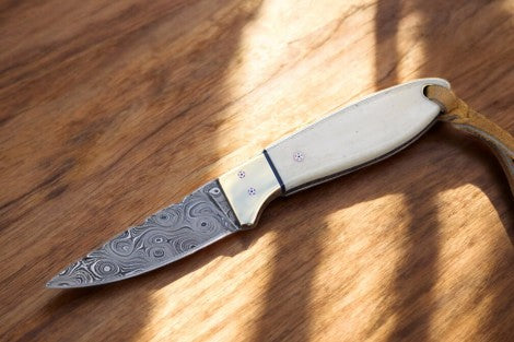 Cowboy Buckaroo Knife – Damascus Steel with Deer Bone Handle