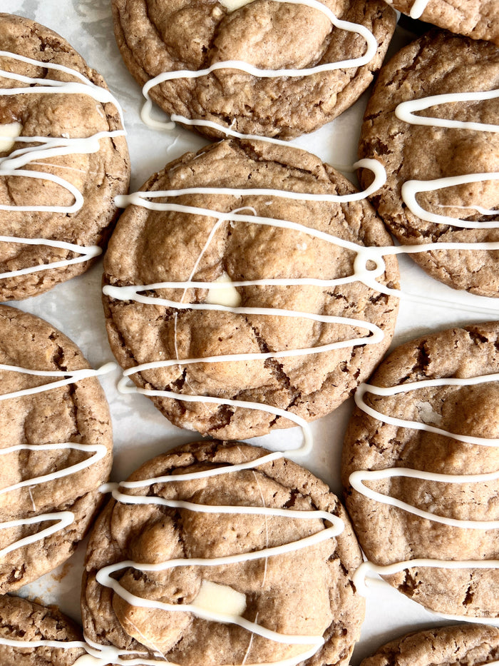 Oatmeal Cream Pie Cookies — bakery product image 1