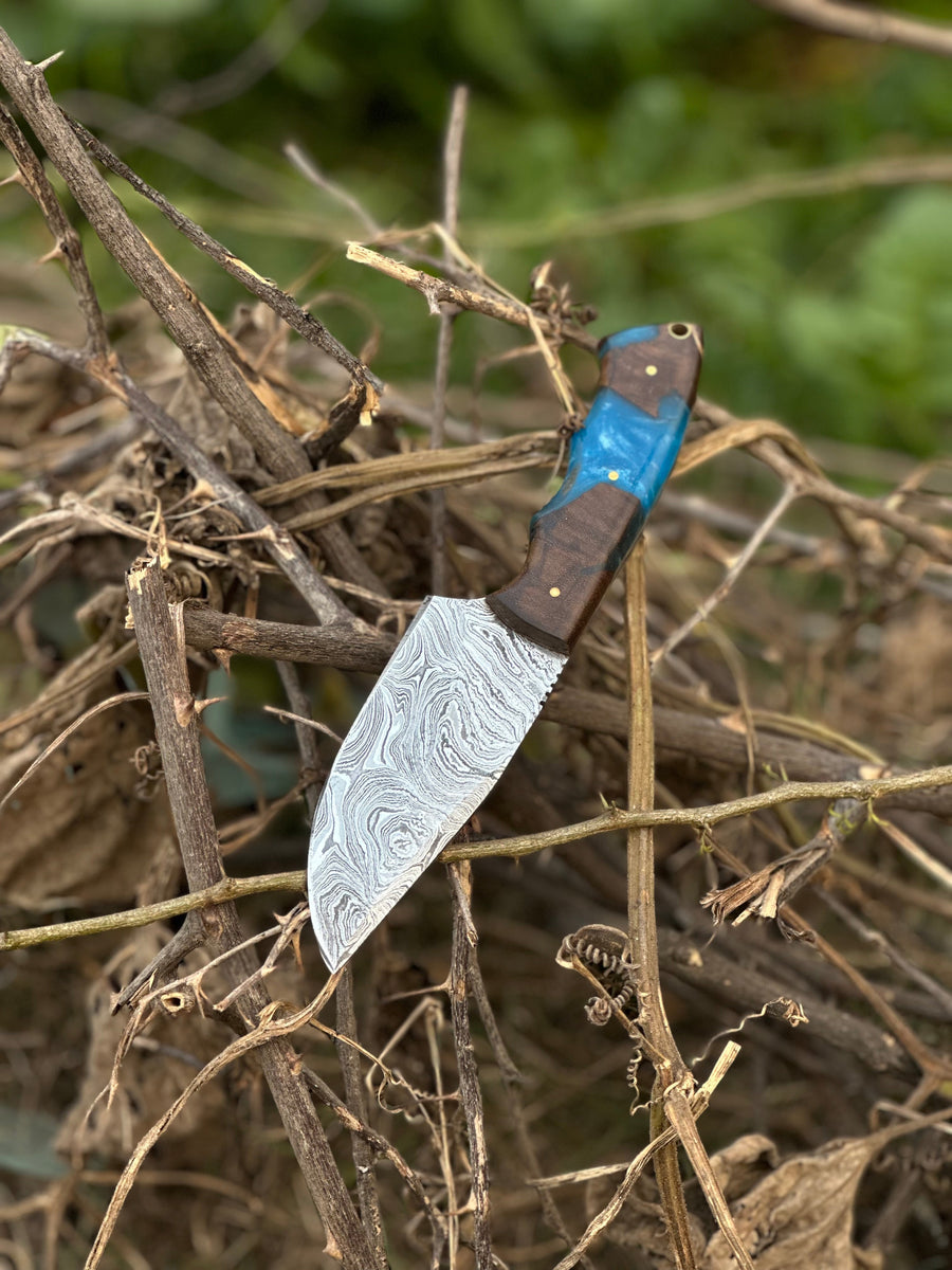 Gutting Knives – 10" Handmade Damascus Steel Hunting Knife with Rosewood or Resin Handle & Leather Sheath