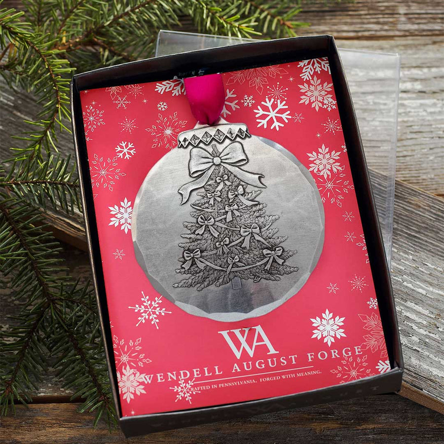 Gift packaging display for Bows of Joy Christmas Ornament