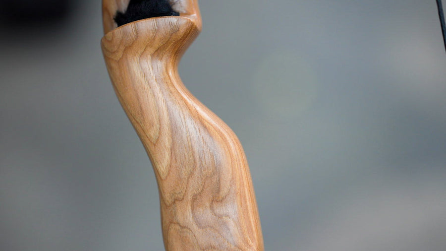 Bob Garner USA-Made Takedown Recurve Bow — hickory grip contour