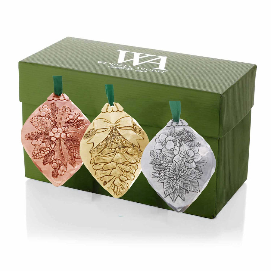 Gift packaging display for Christmas Botanicals Ornament Set- Mixed Metal