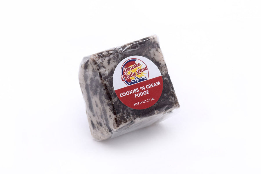 Handmade Cookies n' Cream Fudge – product image 4 of 7 on buyamerican.mom