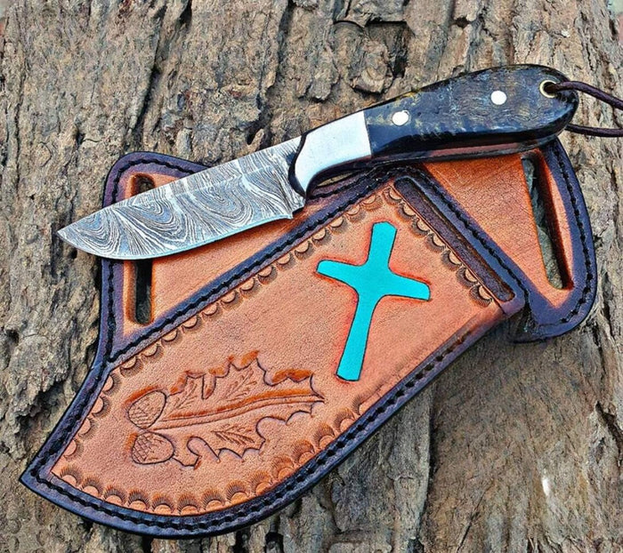 Cowboy Bull Cutter Knives – 4.5" Damascus Steel Blade with Sheep Horn Handle