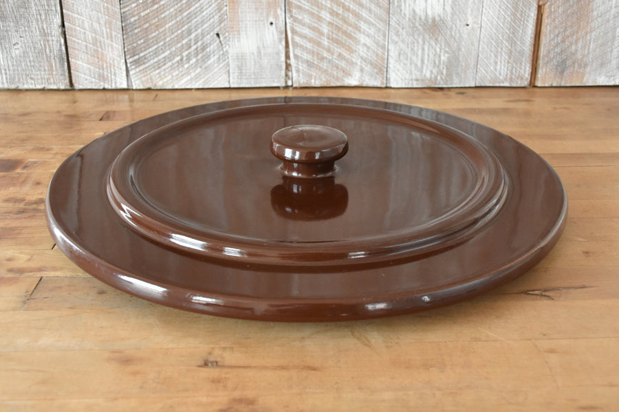 10-Gallon Stoneware Crock Cover - underside showing the seating surface