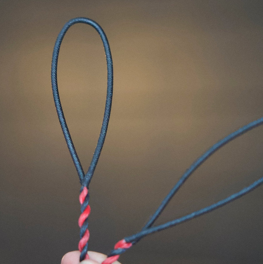 Horse Bow Flemish Twist Bowstring — large bowstring loop close-up