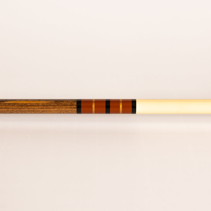 USA-Made Western Larch Wood Arrows — shaft cresting detail