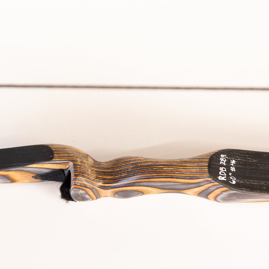 BONES Reflex-Deflex Longbow — riser and string alignment view
