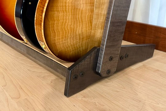 Grand StringRack - Flamed Maple - Charcoal
