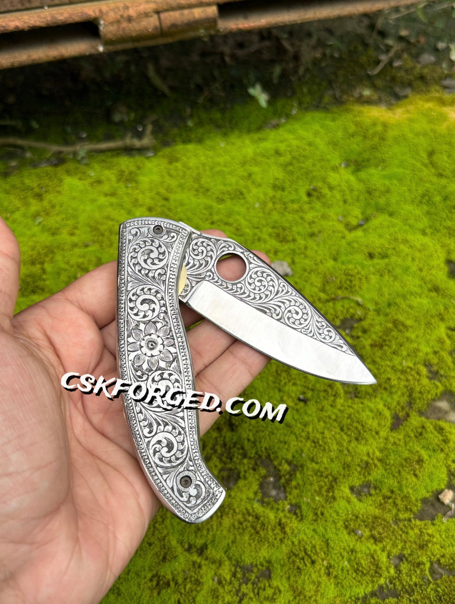 Hand-Engraved Pocket Knife With Leather Pouch