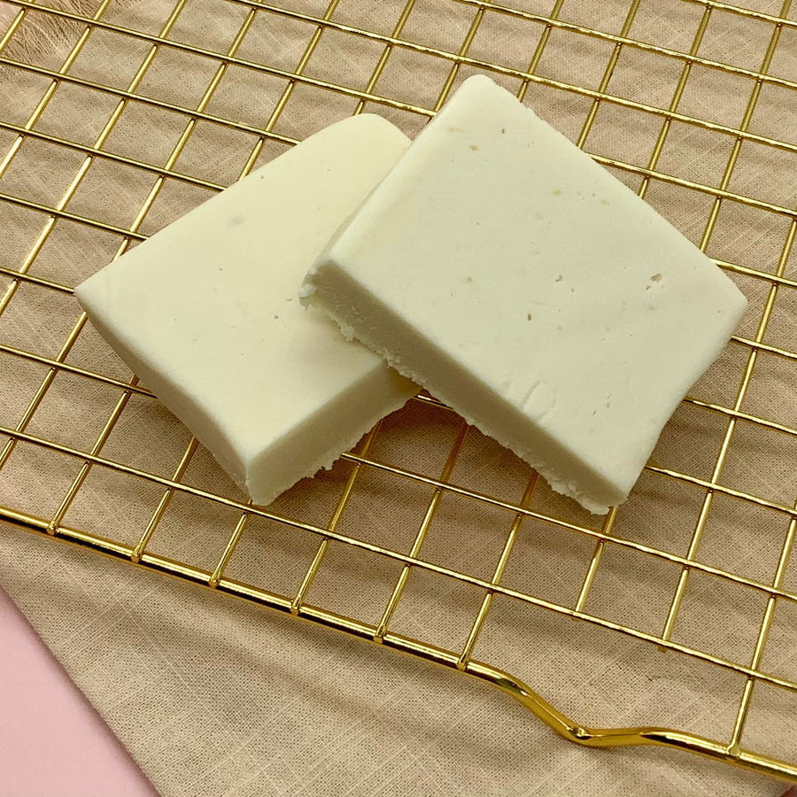 Handmade Horchata Fudge – product image 2 of 2 at buyamerican.mom