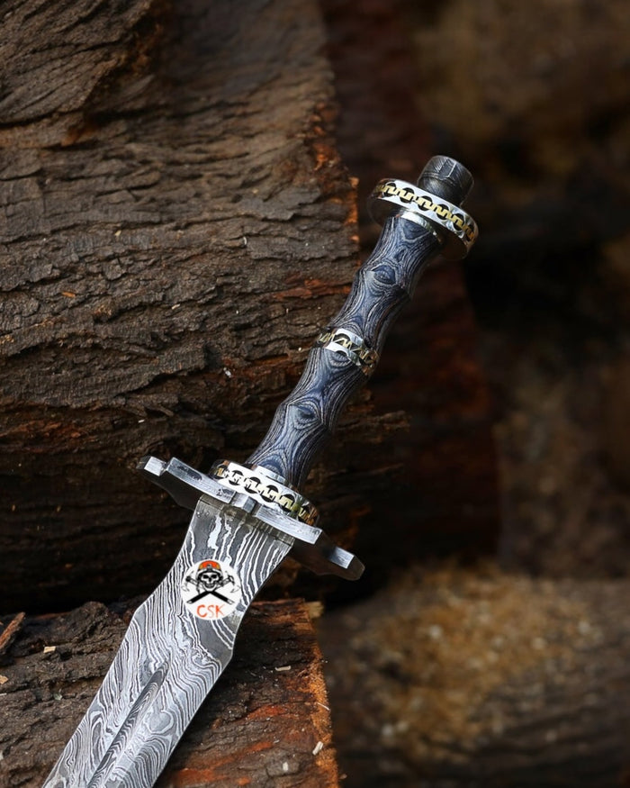 Shadowfang Damascus Steel Sword – Exotic Wood Handle