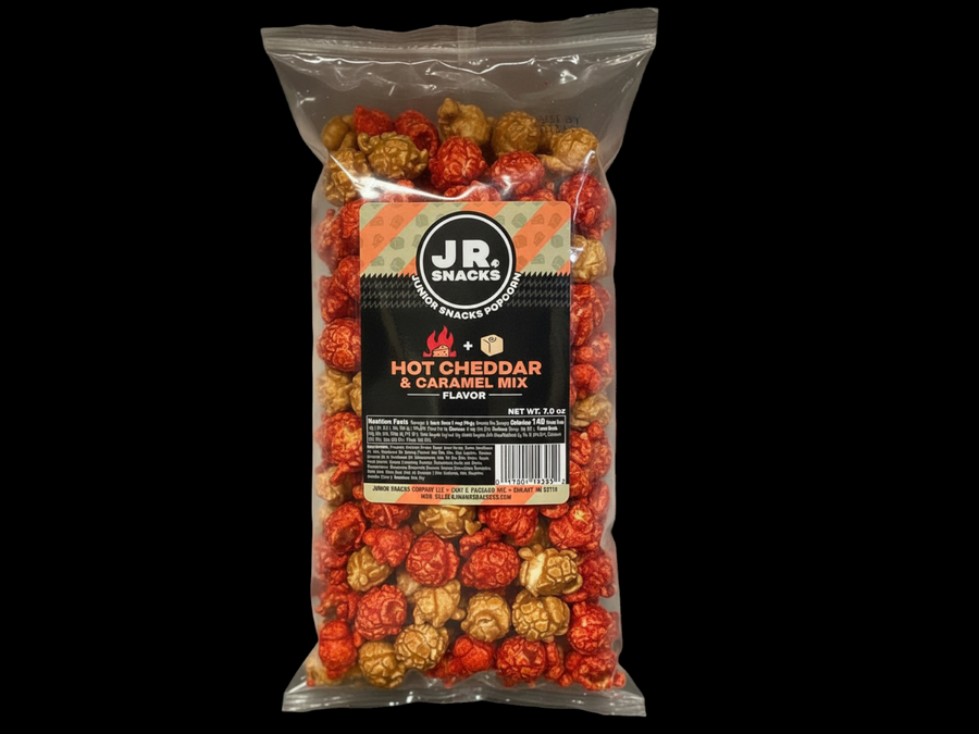 Hot Cheddar & Caramel Gourmet Popcorn Mix – product image 1