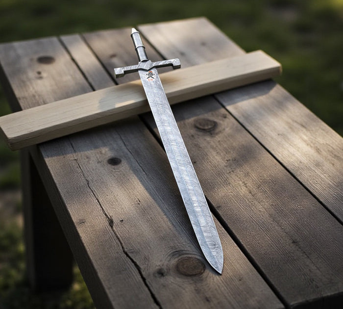 Valyrian Dawnblade – Full Damascus Steel Medieval Sword | Hand-Forged Collector’s Masterpiece