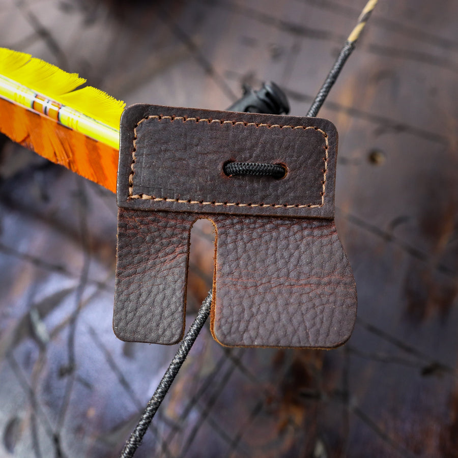 Split-Finger Leather Archery Tab — tab and adjustable finger cord