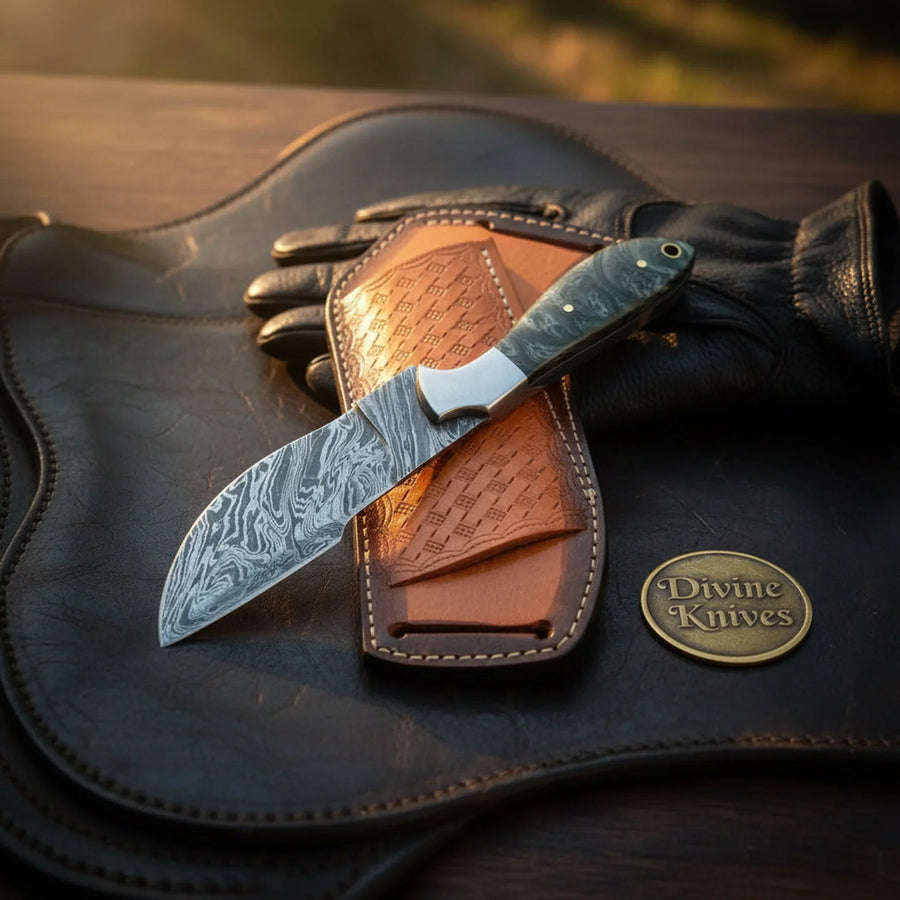 Damascus Charcoal Burl Resin Cowboy Knife with Wood Grain Blade
