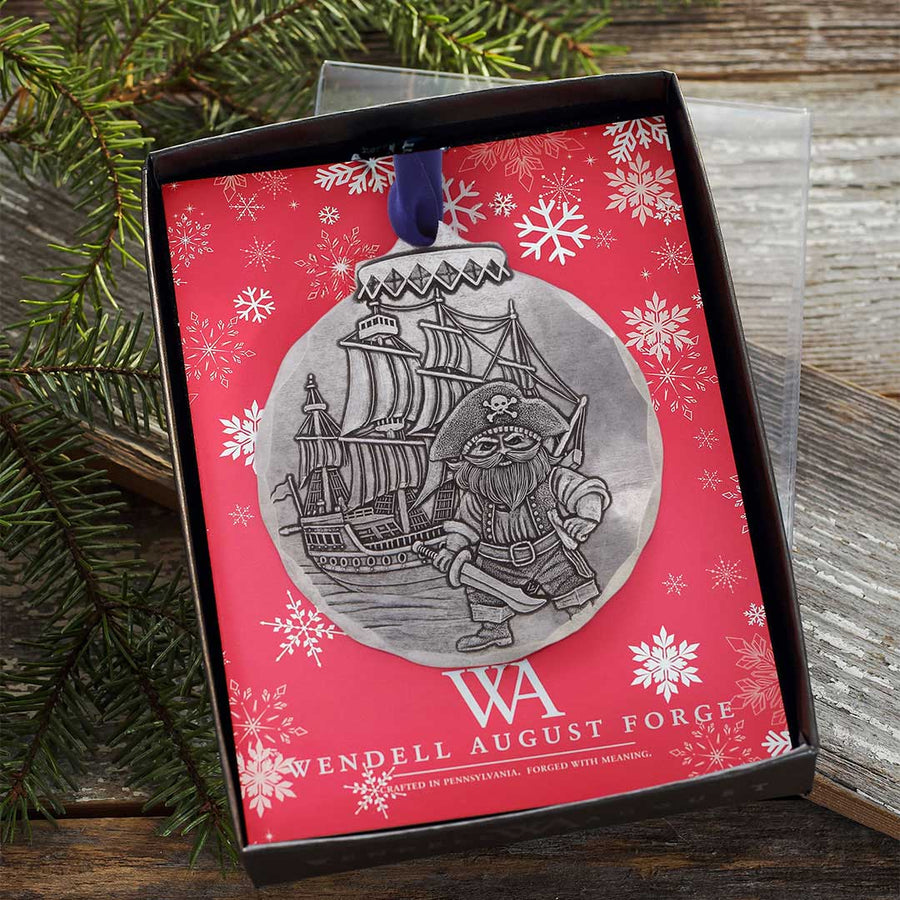 Gift packaging display for Jolly Pirate Ornament