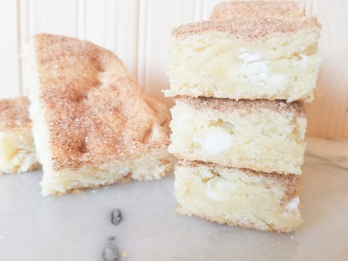 White Chocolate Snickerdoodle Blondies - product image 1