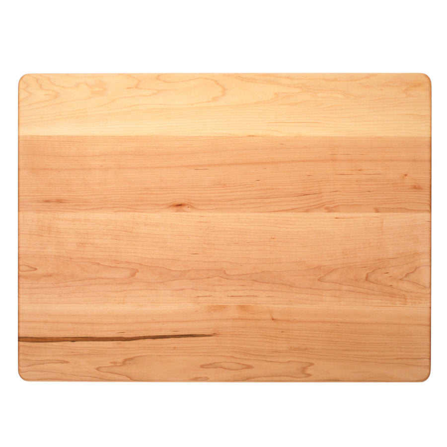 Plain reverse surface of a thick maple cutting board