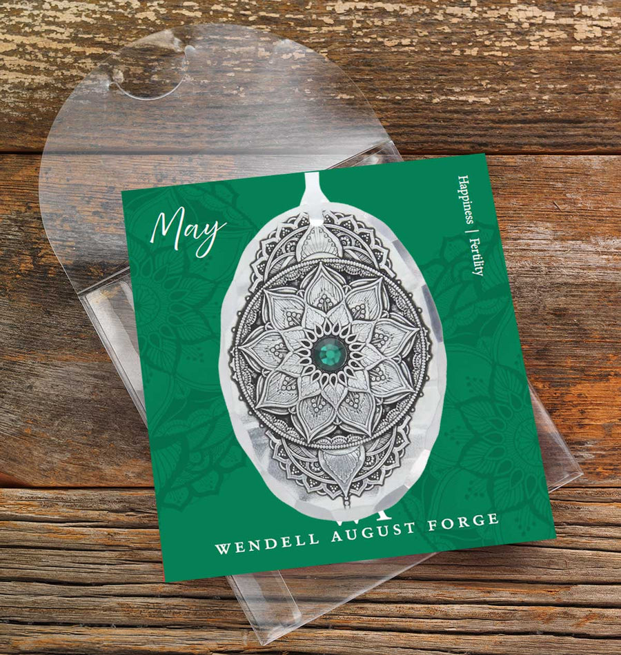 Gift packaging display for Birthstone crystal ornament
