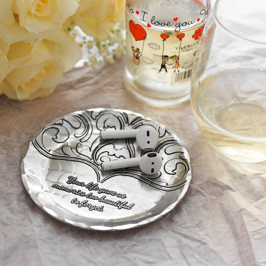 Styled display featuring Beautiful Memories Coaster
