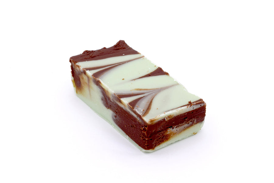 Handmade Mint Chocolate Fudge – product image 2 of 7 on buyamerican.mom
