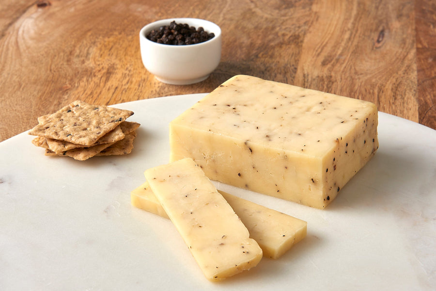 Peppercorn Cheddar – product image 2