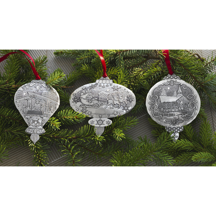 Collection display featuring Portraits of Christmas 3-Piece Ornament Set