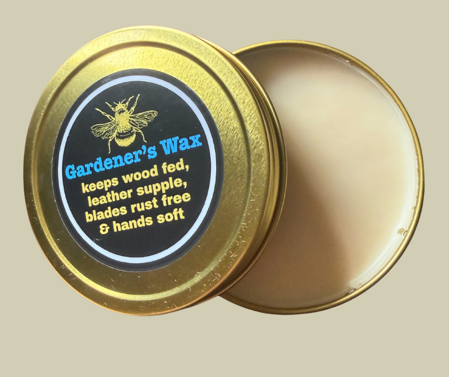 Gardener's Wax Lavender Salve – product photo 1
