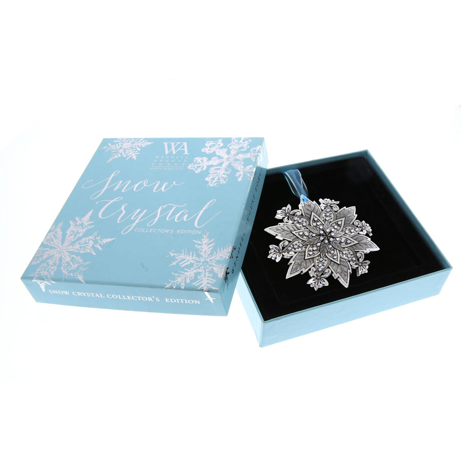 Gift packaging display for Snow Crystal Poinsettia Ornament