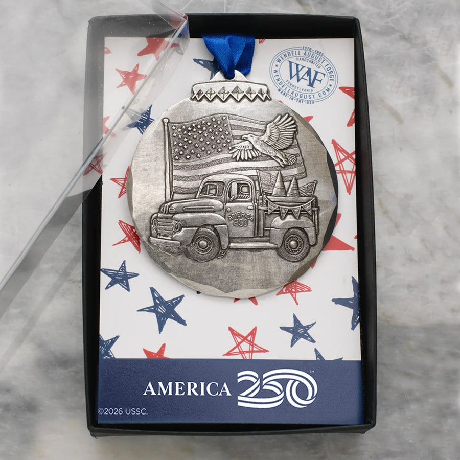Gift packaging display for Spirit of America250 Ornament