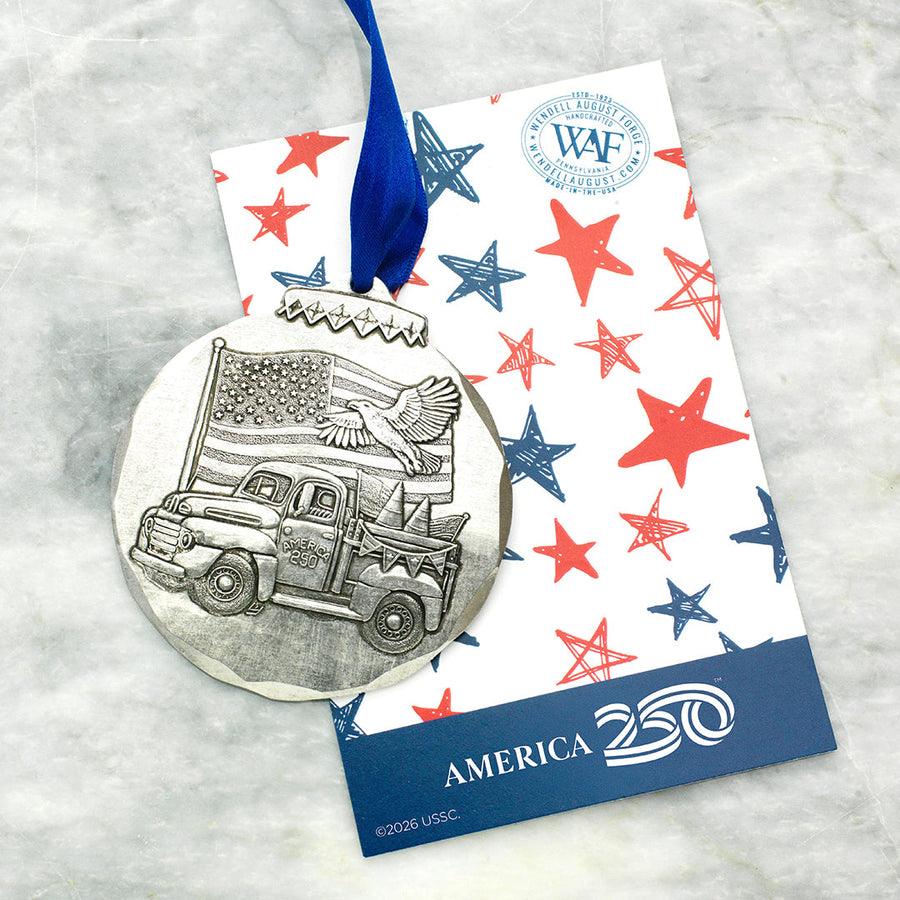 Gift packaging display for Spirit of America250 Ornament