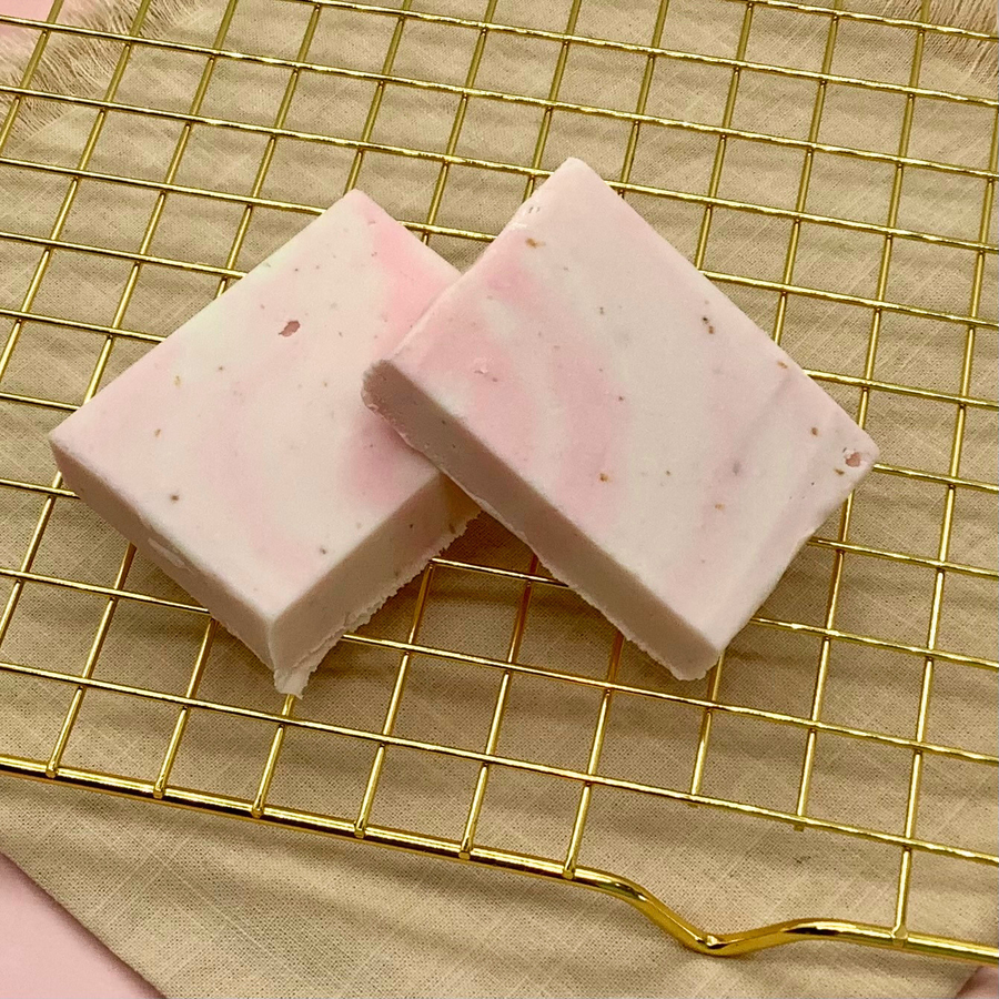 Handmade Strawberries n' Cream Fudge – product image 2 of 2 at buyamerican.mom