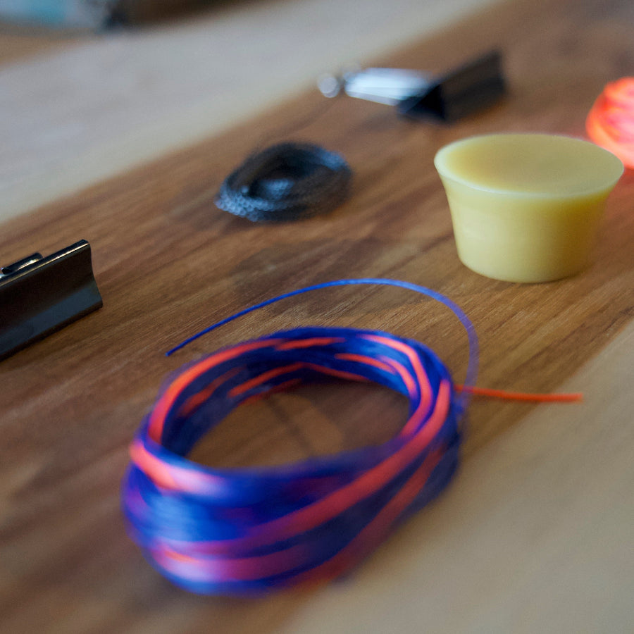 DIY Flemish Twist Bowstring Kit — string-building fibers, wax and tools