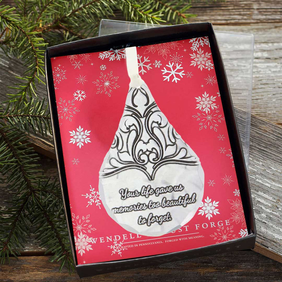 Gift packaging display for Teardrop Memorial Ornament