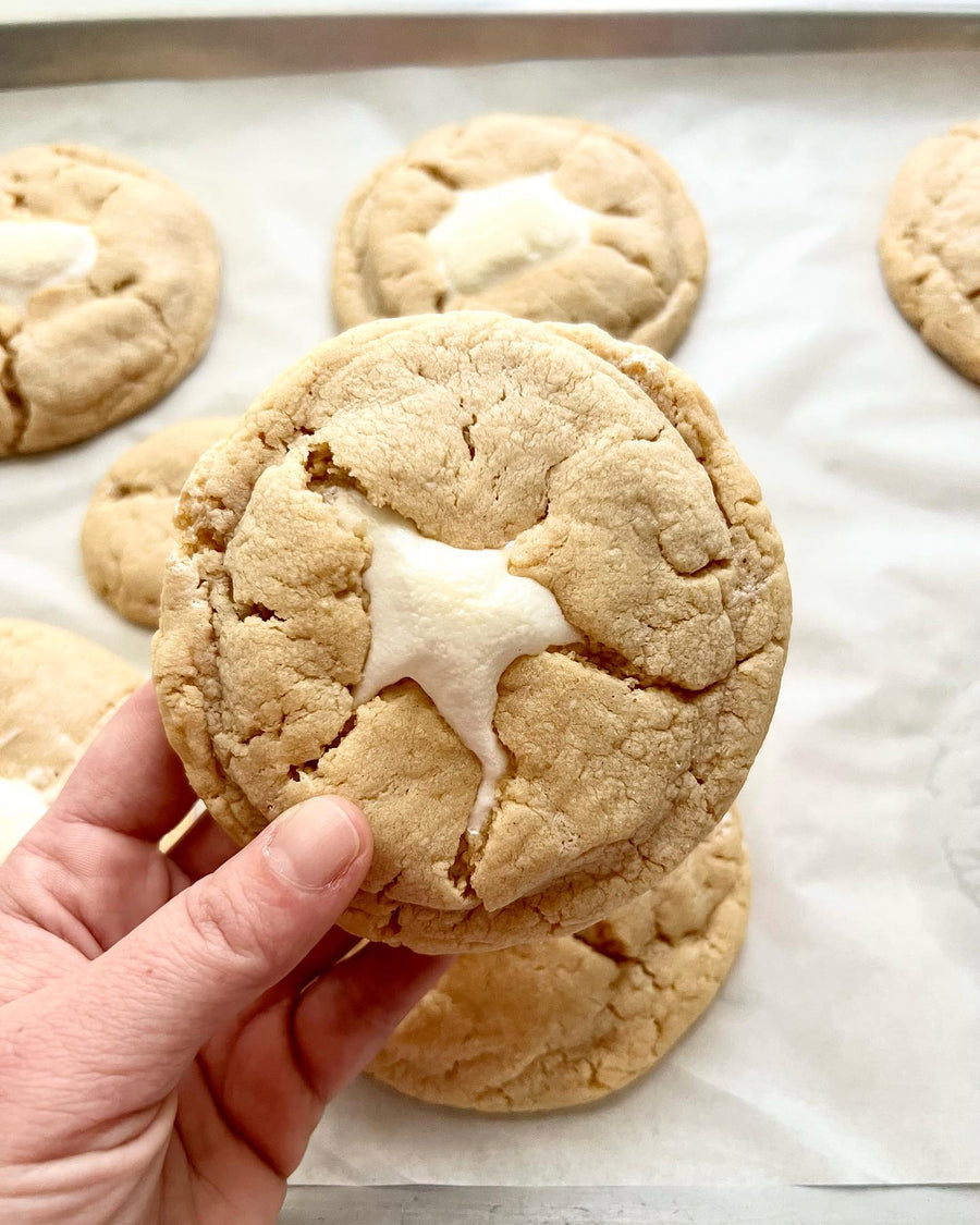 Fluffernutter peanut butter and marshmallow cookie
