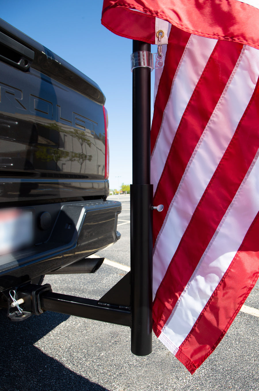 Heavy-Duty Hitch-Mount Flagpole Kit — hitch mount installation or mounting hardware (image 3)
