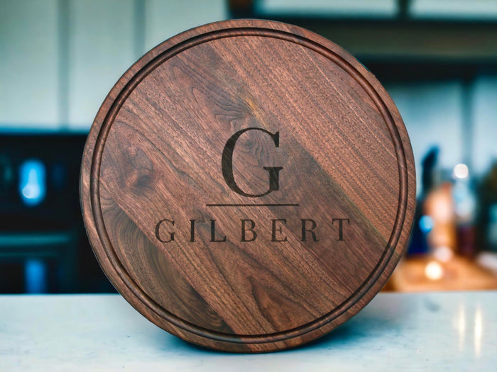 Personalized 18 in. Round Walnut Board with Juice Groove