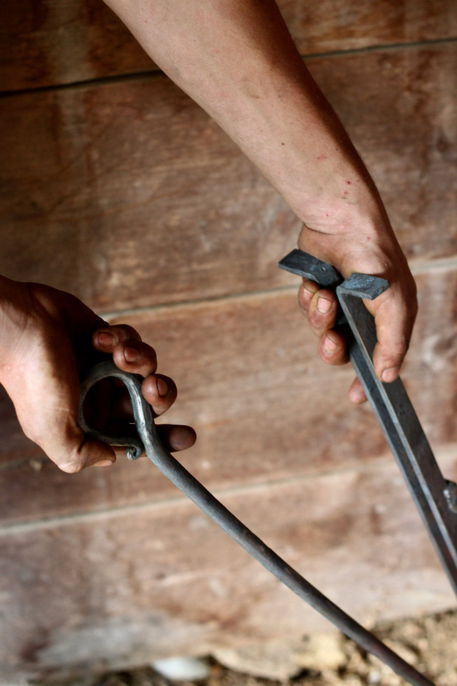33-inch Fireplace Tongs
