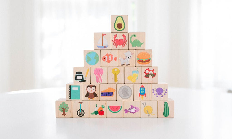Picture Alphabet Blocks: 26 Colorful Maple Blocks