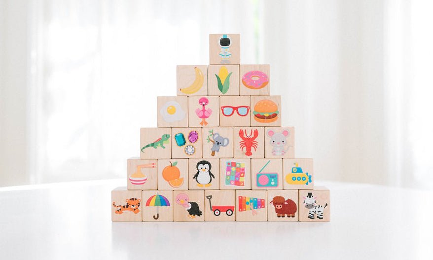 Picture Alphabet Blocks: 26 Colorful Maple Blocks