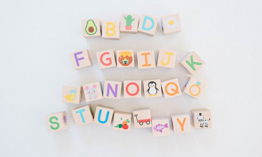 Picture Alphabet Blocks: 26 Colorful Maple Blocks
