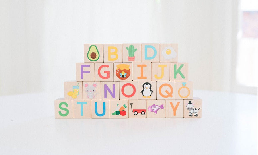 Picture Alphabet Blocks: 26 Colorful Maple Blocks