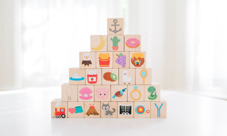 Picture Alphabet Blocks: 26 Colorful Maple Blocks